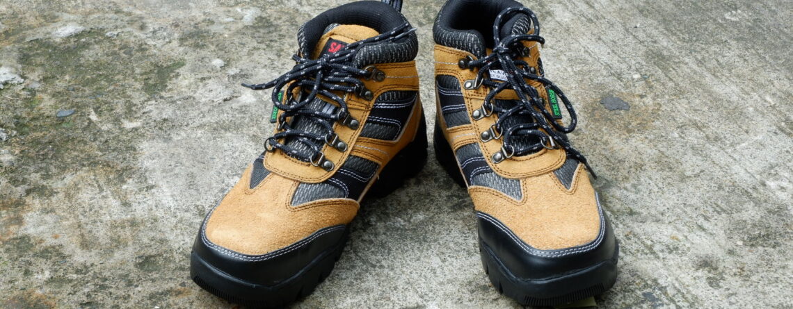 Sepatu Safety King vs Steelhorse, Mana Yang Terbaik?